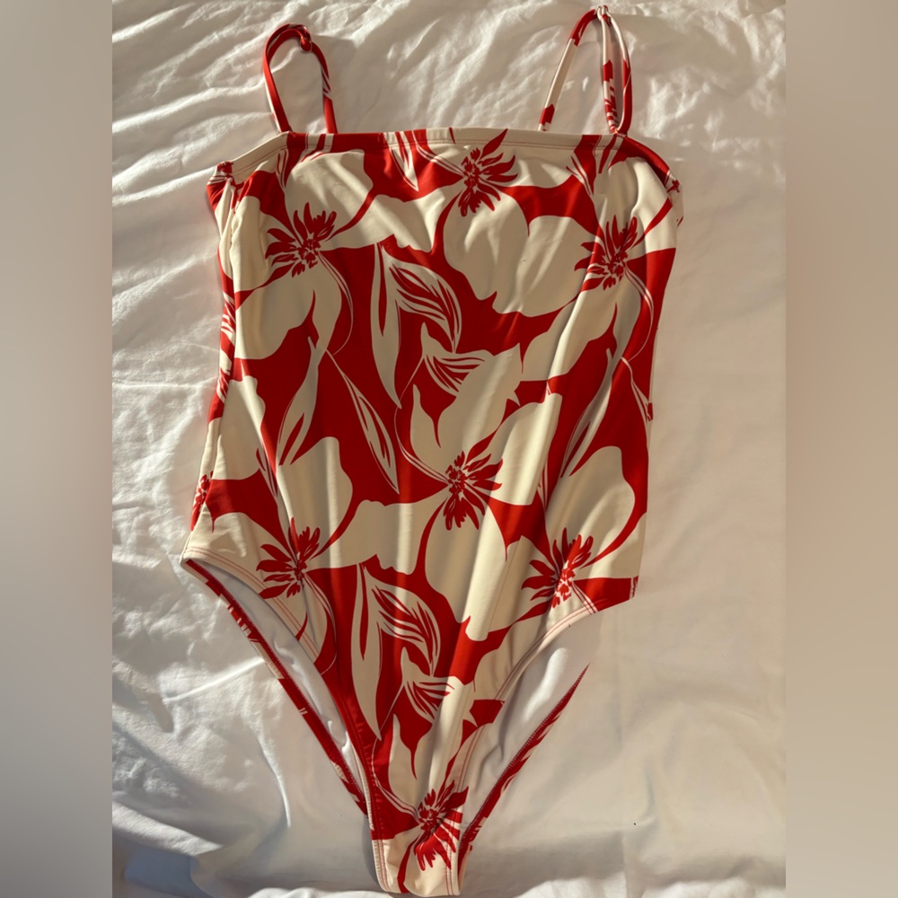 Shade & Shore Red and Cream Swimwear